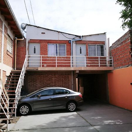 Departamentos Las Araucarias- 2 A 5 Personas Con Estacionamiento Неукен Екстер'єр фото