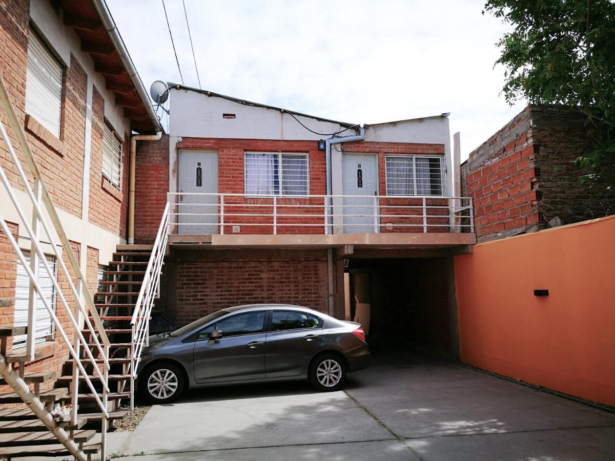Departamentos Las Araucarias- 2 A 5 Personas Con Estacionamiento Неукен Екстер'єр фото